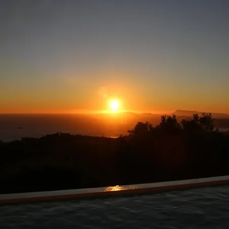 Villa Sunset Sea View 3 *